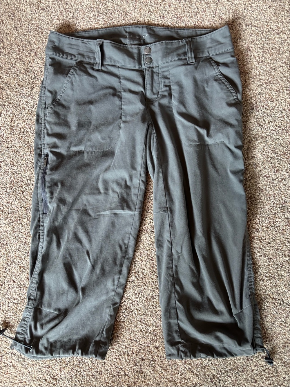 Columbia Men's Dark Gray Stretch Cargo Capris